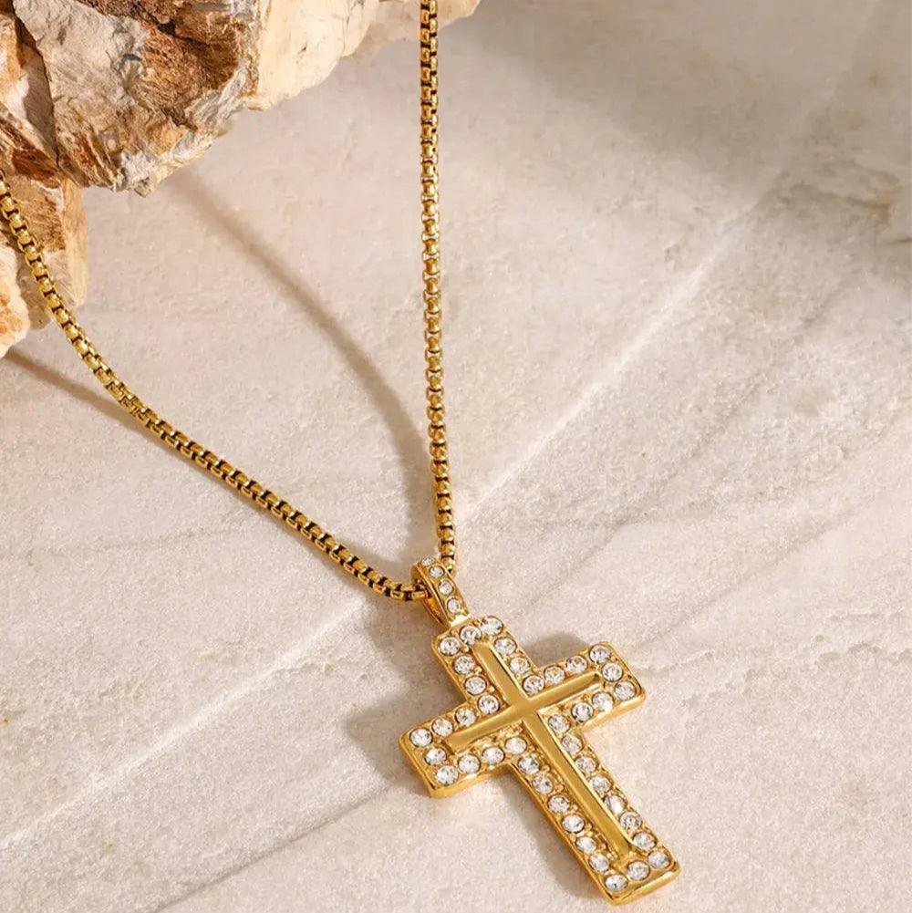 18K Gold-Plated Inlaid Zircon Cross Necklace Trendsi