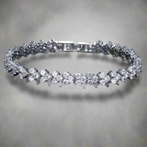 Central | Premium Luxury Crystal Tennis Bracelet Beauty Prologue