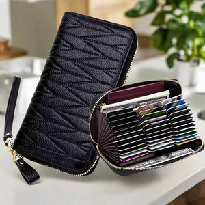 Entourage | Patternized Elegant Women's Wallet Beauty Prologue