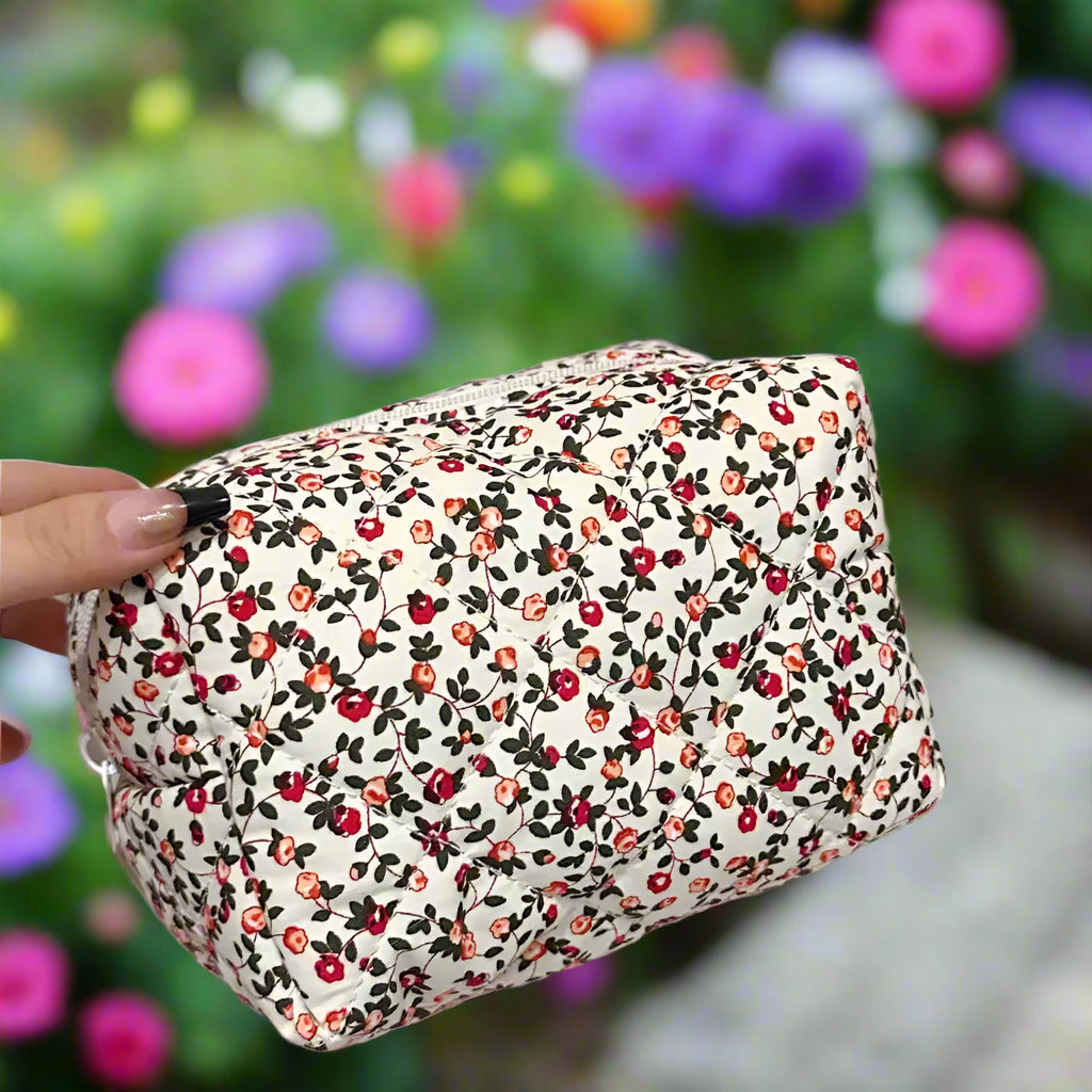 Floral Quilted Clutch with Plaid Lining Trendsi