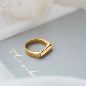 Goldie | Premium Square | 18K Gold Plated Titanium Stainless Steel Ring Beauty Prologue