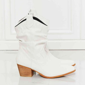 MMShoes Better in Texas Scrunch Cowboy Boots in White Trendsi