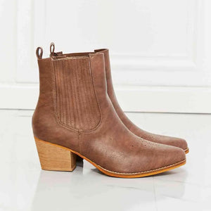 MMShoes Love the Journey Stacked Heel Chelsea Boot in Chestnut Trendsi