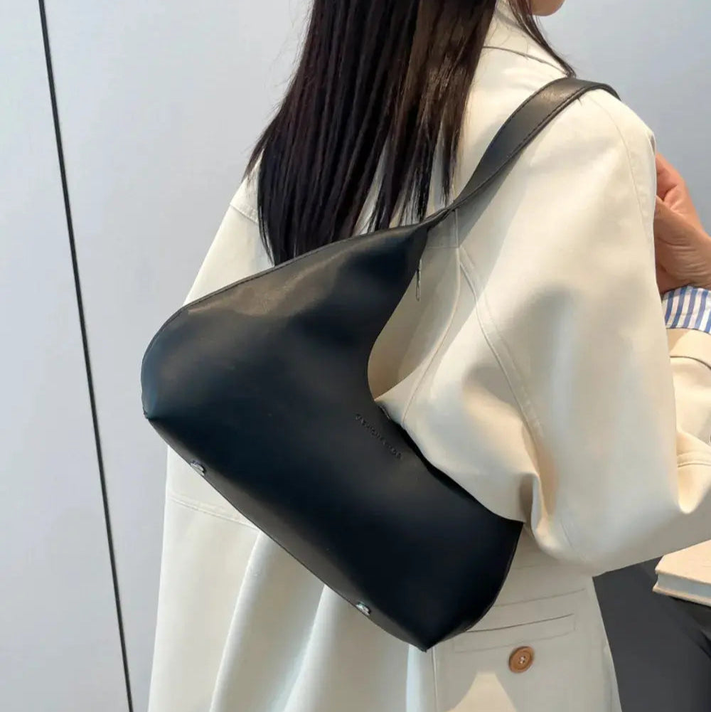 Moon Shape Shoulder Bag Trendsi