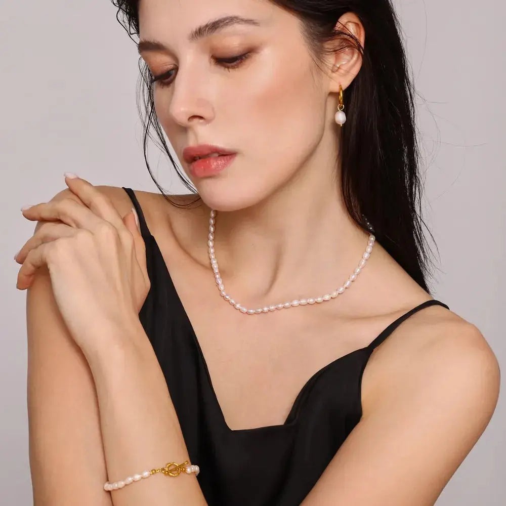 Pearl Necklace, Bracelet and Earrings 4-Piece Jewelry Set Trendsi
