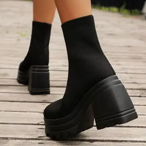 Round Toe Block Heel Boots Trendsi