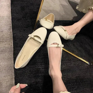 Round Toe Flats Slip-Ons Trendsi