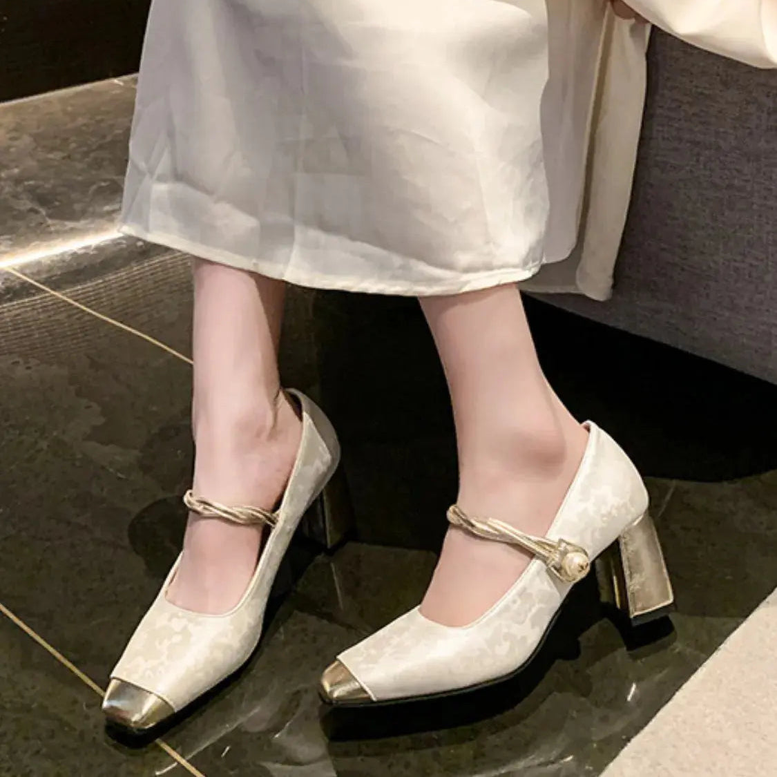 Square Toe Block Heels Pumps Trendsi